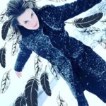 Meghan Ory Instagram - Winter....molting. #art #flockofmeghan #idonno #covidcreativity @johnny_reardon_
