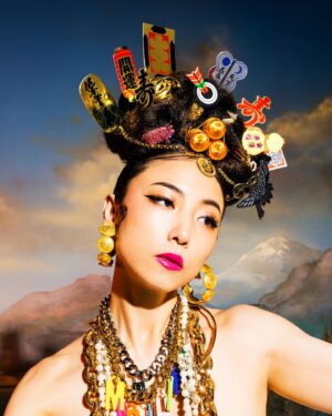 Megumi Instagram - 大好きなヘアメイクアップアーティスト
富沢ノボルさんが30周年を記念して個展を開催中です！
ノボちゃんは、毎回サプライズなアイデアと最高に楽しい
ムードを作ってくれ、唯一無二であり、日本の宝だと
思っています！
この写真は、今回の個展に向けて撮り下ろしたものです。
私の人生で起きた様々な出来事をポジティブに変換し、
世の中にお伝えしたい！というメッセージの元、ノボちゃんはじめ、最高メンバーで撮影しました✨
個展にも展示されてるので是非行ってみてねー🌹
ノボちゃん！大好き！おめでとうございますー！
これからも沢山作品つくりましょう💞🌹✌️🌈
