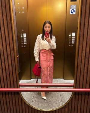 Megumi Instagram - 最近はこんな格好でお送りしていました👗
皆さんGW楽しんでねー💓