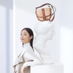 Megumi Instagram - . 本日より「コール ハーン」の24年春夏のキャンペーンが始動します。 日本初のミューズとして、春夏も引き続き コール ハーンのスマートなデザインや優れた実用性を みなさまにご紹介できることを楽しみにしています！ 春はお祝い事や新生活など、 イベントが立て続けに続くシーズン。 そんな大事なひと時に頼れるアイテムが コール ハーンにはあります。 続々公開される春夏コレクション、 ぜひチェックしてみてください。 キャンペーンアイテムは、順次ストアと公式サイトに 登場するので、お見逃しなく！ @colehaanjapan #ColeHaan #コールハーン #メグミ #MEGUMI #24SS #新作 #新作アイテム #春シューズ #春バッグ #春コーデ
