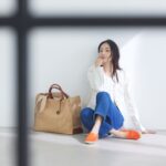 Megumi Instagram - . 本日より「コール ハーン」の24年春夏のキャンペーンが始動します。 日本初のミューズとして、春夏も引き続き コール ハーンのスマートなデザインや優れた実用性を みなさまにご紹介できることを楽しみにしています！ 春はお祝い事や新生活など、 イベントが立て続けに続くシーズン。 そんな大事なひと時に頼れるアイテムが コール ハーンにはあります。 続々公開される春夏コレクション、 ぜひチェックしてみてください。 キャンペーンアイテムは、順次ストアと公式サイトに 登場するので、お見逃しなく！ @colehaanjapan #ColeHaan #コールハーン #メグミ #MEGUMI #24SS #新作 #新作アイテム #春シューズ #春バッグ #春コーデ