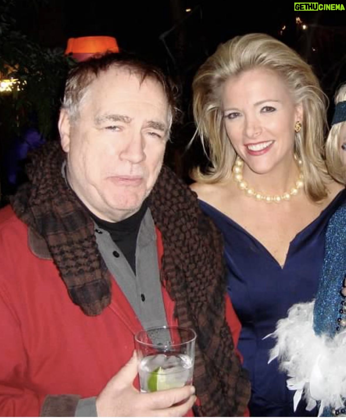 Megyn Kelly Instagram - That time Brian Cox, @douglas_brunt and I spent Halloween together. We were next door neighbors in Chelsea for a while. Logan! (Shutterfly sent to me in my inbox - from 16 years ago!)