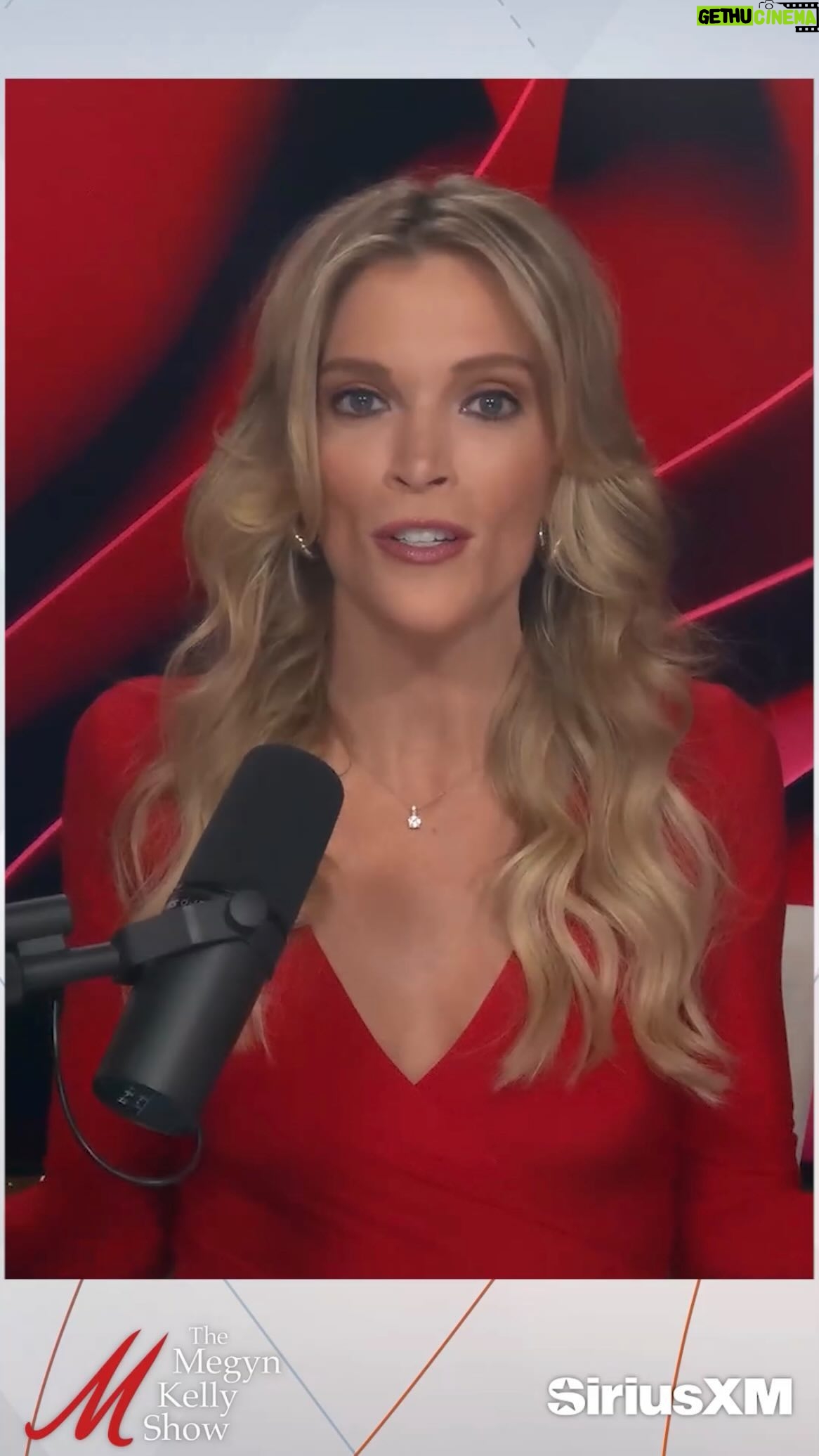 Megyn Kelly Instagram - “I’m on Chris Cuomo’s side”: @MegynKelly on Angela Rye’s “fake drama” following “tinsel crotch” text. Subscribe and watch the FULL show on YouTube.com/MegynKelly . . . . #megynkellyshow #news #reels