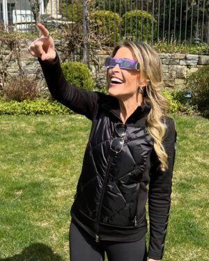 Megyn Kelly Instagram - What I expected vs what it actually was... #solareclipse