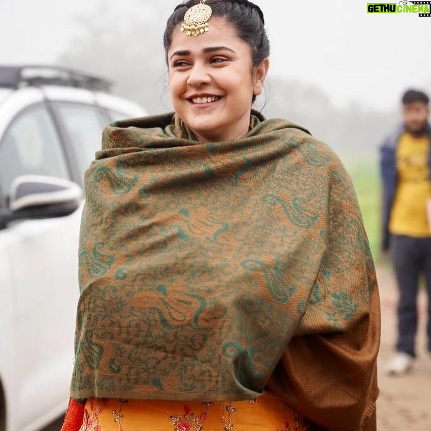Meher Vij Instagram - ❤️ #punjab #shootdiaries #vibing