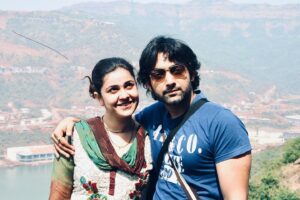Meher Vij Instagram - Happy marriage anniversary @manavvij 😘😘😘 thank you for living with me for so many years and not killing me and also for being my bestest friend…❤️❤️❤️❤️ please note:- how unhappy you look in the first picture when we had just gotten married and then the second one where you had no choice but to accept wali happiness 😬😬😬😬😬😬😇😇❤️❤️🌈