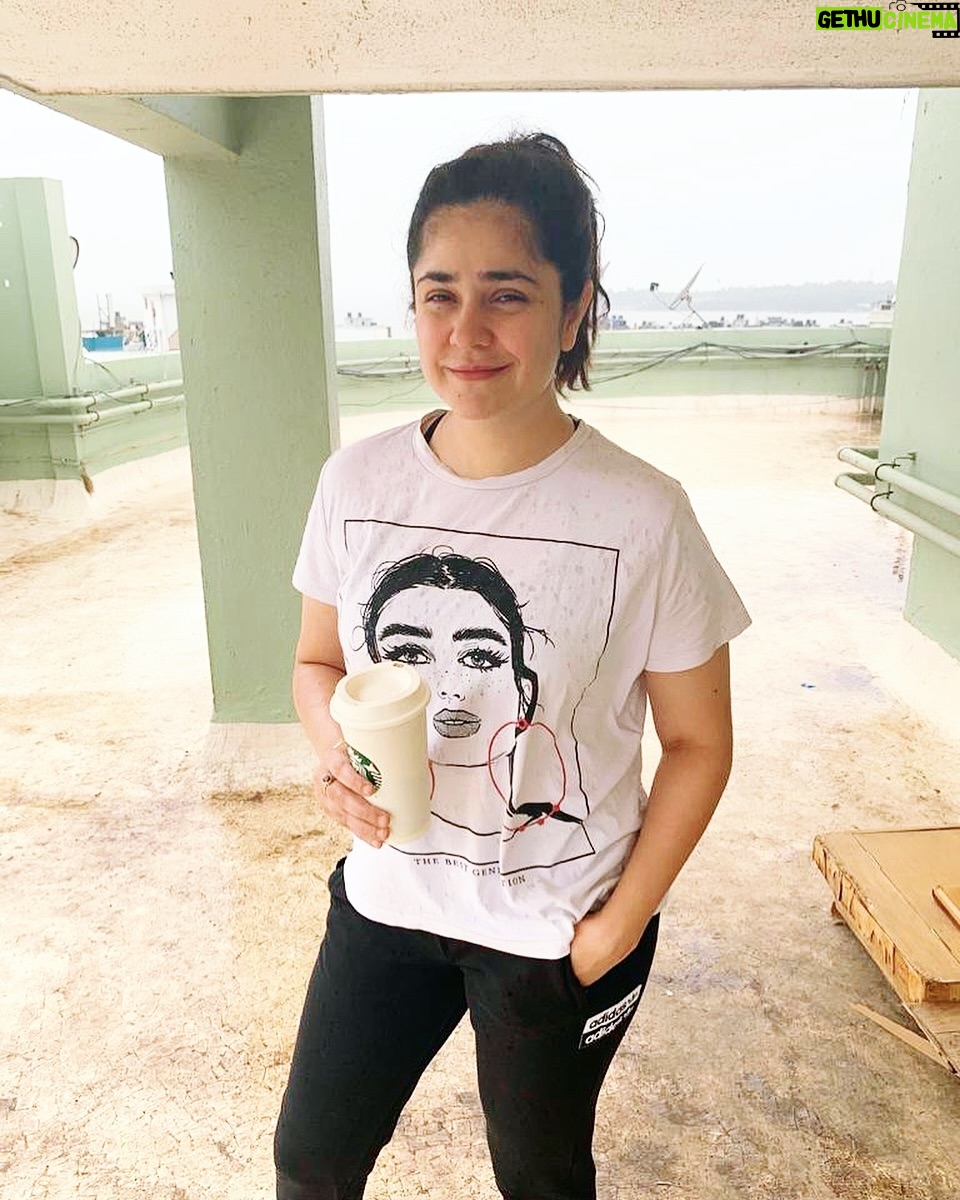Meher Vij Instagram - Garmi kab khatam hogi ??
