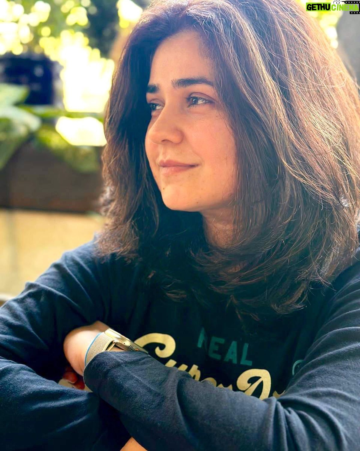 Meher Vij Instagram - Bewajah shor machane se surkhiyan nahi mila karti bas tamasha hota hai…