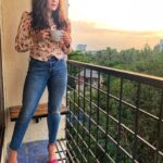 Meher Vij Instagram – Thank you for making my birthday in this time of lockdown very special by sending so many wishes and blessings – love u all 🌹🌹❤️❤️
HAAPY WALA BIRTHDAY TO ME 😇
#kokodiaries #mehervij