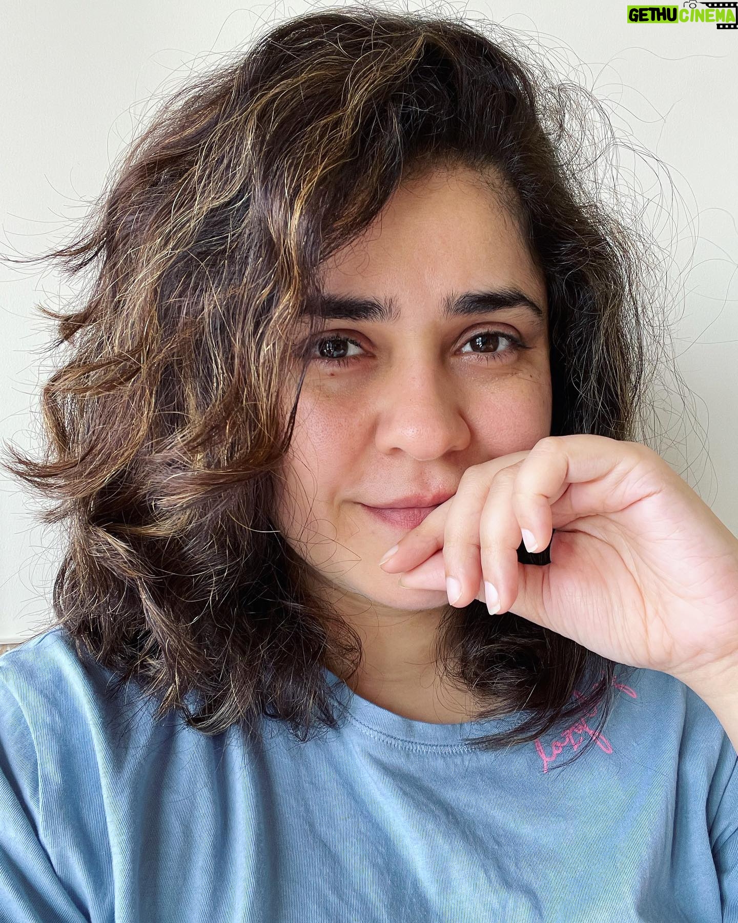 Meher Vij - 4.4K Likes - It’s Intimidating to think how many people are shocked by honesty and how few by deceit
#kokodiaries #mehervij