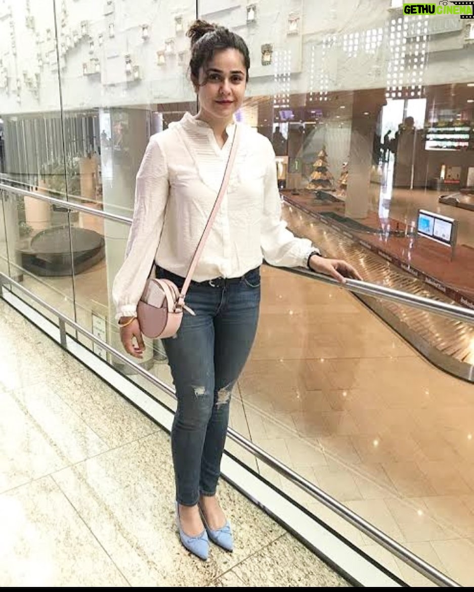 Meher Vij - 8.5K Likes - #airports ❤️