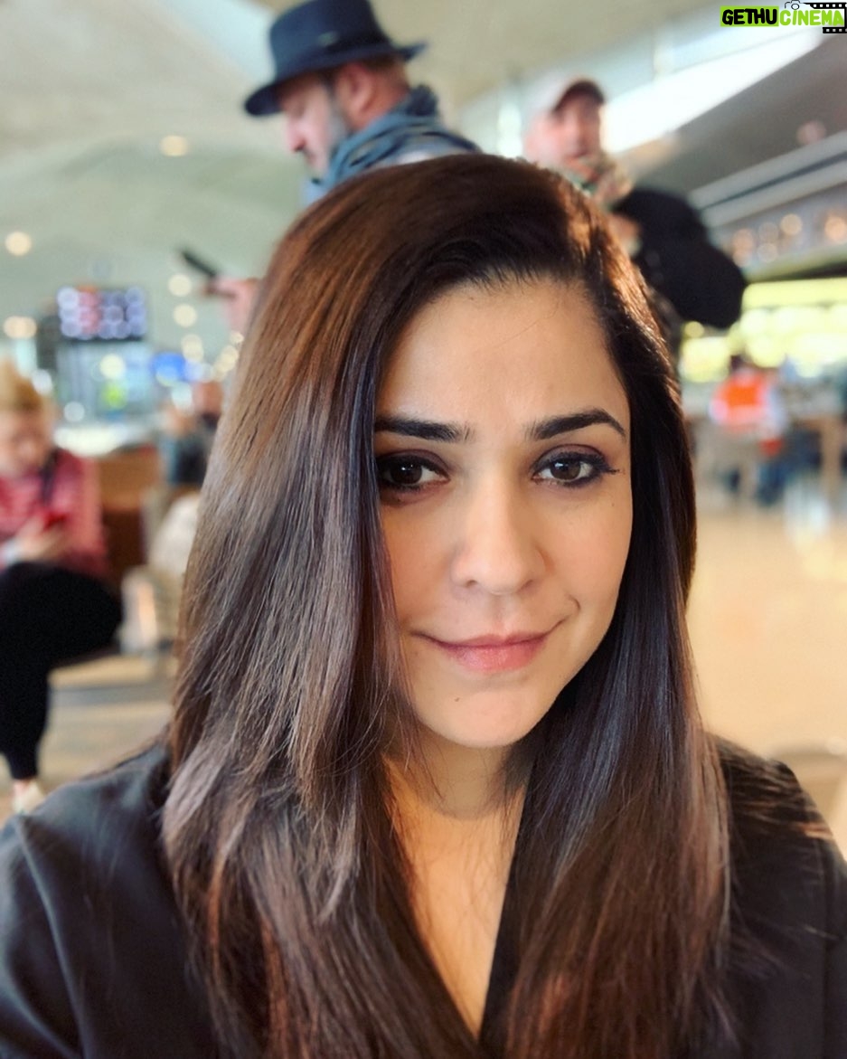 Meher Vij - 12.9K Likes - Black skin is not a badge of shame and white skin is not a symbol of pride our skin colours don’t define us...#pleasedontpromotesuchnuisance