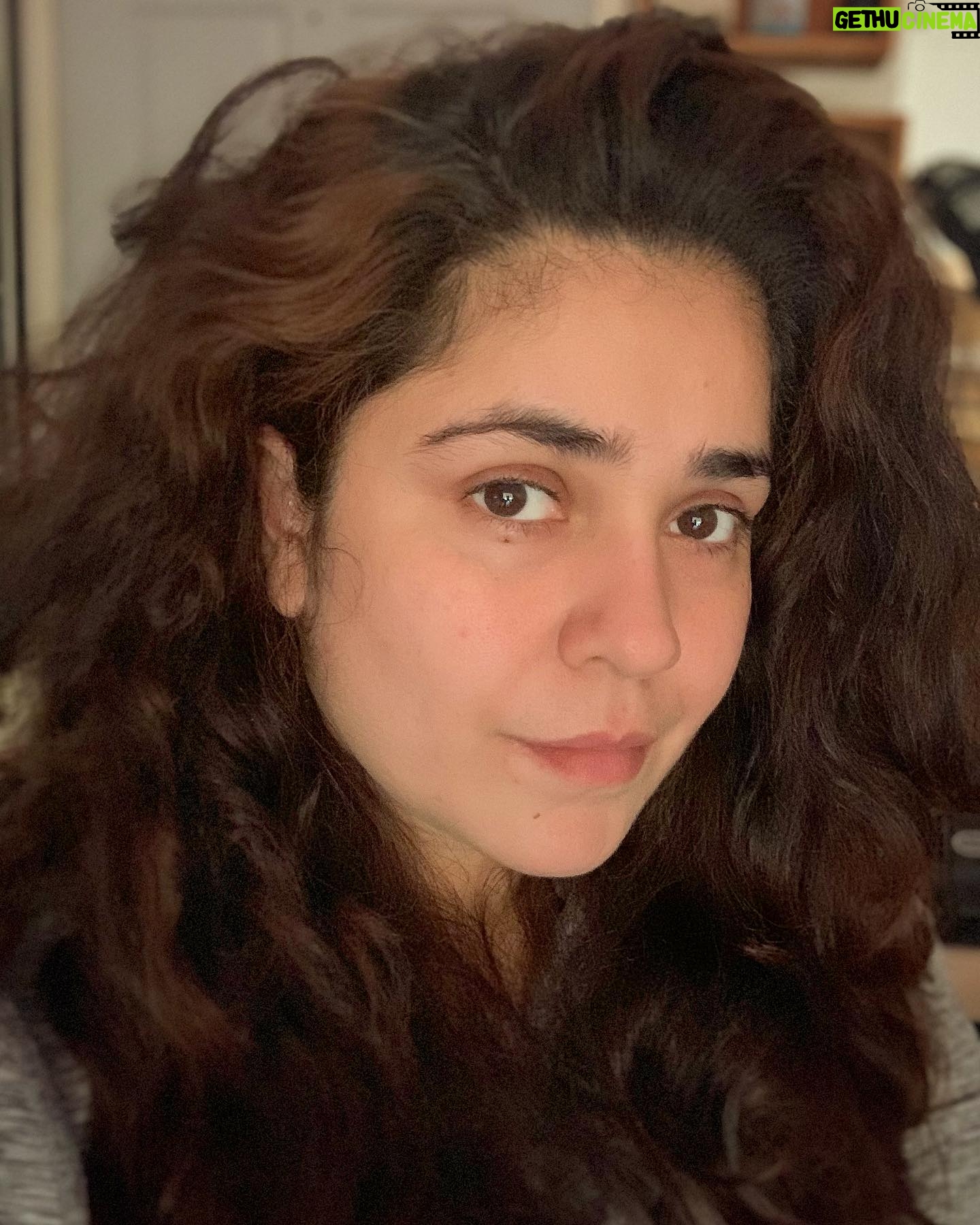 Meher Vij - 5.1K Likes - Randomness 🌌🌌
