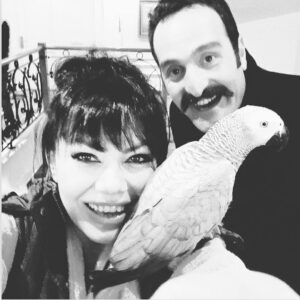 Mehtap Bayri Instagram - Canım Timurum canım dostum iyi ki doğdun 🧿🎉🎂🎊🙏🏼🙏🏼 dostluğun şahane kalbin hayata bakışın o güzel enerjin o adam gibi adam insan gibi insan oluşun ne güzel  iyi ki varsın iyi ki🙏🏼 seni çokkk seviyorum ♥️♥️ her şey gönlünce olsun 🙏🏼🧿 @timuracar @edaozerkan #elizkızımız