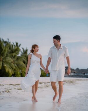Mei Ho Instagram - Happy birthday to my better half @c_lander 💖 I’m so happy to be in Maldives, with the one I love. Hope you enjoyed this birthday trip! You are my best friend, best travel partner, and the best other half. I love you to the moon and back. Happy birthday Cody!

Photographer @mhmedaflaah @kaniphotoshop