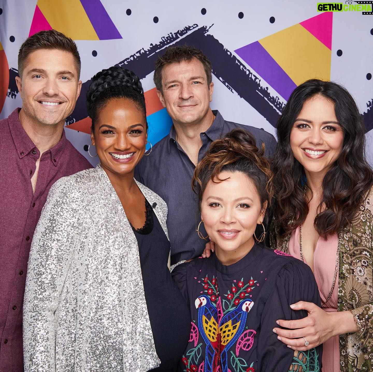 Mekia Cox Instagram - Enjoyed celebrating with @kellyclarkson for her 40th Birthday!!! 🙌🏾❤️🙌🏾 #therookie