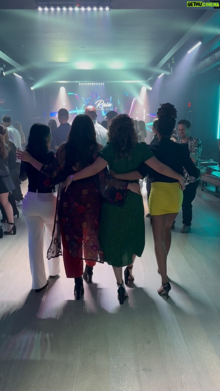 Mekia Cox - 43.1K Likes - LATIN NIGHT with the cast!!!! Much thnx to @ericwinter and @roselyn_sanchez for providing a fun filled night!!! 🙌🏾❤️ @therookieabc #TheRookie