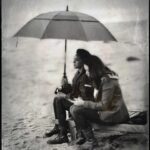 Mekia Cox Instagram – 2 Mama’s 1 Umbrella 

#TheRookie