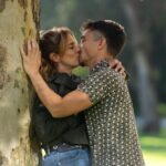 Melânia Gomes Instagram – 𝗣𝗔𝗣𝗘𝗟 𝗣𝗥𝗜𝗡𝗖𝗜𝗣𝗔𝗟 | Daniela apanha Lúcia e Paulo juntos. Como irá reagir Aurora ao ver as fotografias e ao descobrir toda a verdade? A vingança começa AGORA! 😮

#sic #sicnovelas #novelas #papelprincipal #ficcao #episodio #camarim #susto #ameaca #confronto