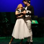 Melânia Gomes Instagram – Porque hoje estamos a celebrar o Dia Mundial do Teatro, o @teatrodonoroestecdv disponibilizou no seu site, vários espectáculos para serem vistos hoje.
Pode escolher o que quiser, veja a lista no site.
Quem não viu este musical que eu fiz em Viana, “PERDIÇÃO” de @fergom22 (a partir da obra AMOR DE PERDIÇÃO de Camilo Castelo Branco), tem hoje essa oportunidade – link nas minhas stories.
Viva o TEATRO!
Obrigada @teatrodonoroestecdv , óptima ideia 👏❤️
#diamundialdoteatro #melaniagomes #perdição #melwork @hitmanagement @montenegrotalentsoficial #vianadocastelo #vianaéamor #vianaécultura #quemgostavemquemamafica #vianaficanocoracao #teatroportuguês