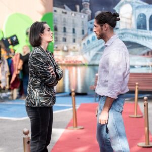 Melânia Gomes Instagram - 𝗣𝗔𝗣𝗘𝗟 𝗣𝗥𝗜𝗡𝗖𝗜𝗣𝗔𝗟 | O que terá a atriz de tão urgente para contar a Fred? 🧐

🎭 Não perca, logo à noite, mais um grande episódio de ‘Papel Principal’, aqui na SIC!

#sic #sicnovelas #novelas #papelprincipal #ficcao #episodio #segredo #revelacao #esconder
