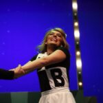 Melânia Gomes Instagram – Porque hoje estamos a celebrar o Dia Mundial do Teatro, o @teatrodonoroestecdv disponibilizou no seu site, vários espectáculos para serem vistos hoje.
Pode escolher o que quiser, veja a lista no site.
Quem não viu este musical que eu fiz em Viana, “PERDIÇÃO” de @fergom22 (a partir da obra AMOR DE PERDIÇÃO de Camilo Castelo Branco), tem hoje essa oportunidade – link nas minhas stories.
Viva o TEATRO!
Obrigada @teatrodonoroestecdv , óptima ideia 👏❤️
#diamundialdoteatro #melaniagomes #perdição #melwork @hitmanagement @montenegrotalentsoficial #vianadocastelo #vianaéamor #vianaécultura #quemgostavemquemamafica #vianaficanocoracao #teatroportuguês