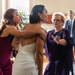 Melânia Gomes Instagram - 𝗣𝗔𝗣𝗘𝗟 𝗣𝗥𝗜𝗡𝗖𝗜𝗣𝗔𝗟 | Que escândalo! O casamento da Daniela e do Pedro vai terminar da pior forma… O que terá acontecido? 😱💔 

#sic #sicnovelas #novelas #papelprincipal #ficcao #episodio #casamento #cerimonia #escandalo #agressao #noivos