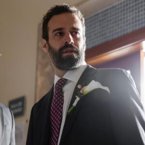 Melânia Gomes Instagram - 𝗣𝗔𝗣𝗘𝗟 𝗣𝗥𝗜𝗡𝗖𝗜𝗣𝗔𝗟 | Que escândalo! O casamento da Daniela e do Pedro vai terminar da pior forma… O que terá acontecido? 😱💔 

#sic #sicnovelas #novelas #papelprincipal #ficcao #episodio #casamento #cerimonia #escandalo #agressao #noivos