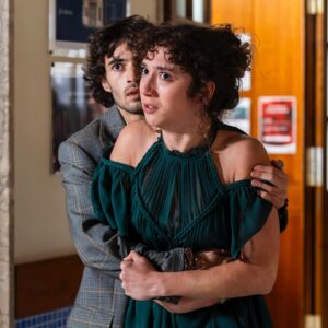 Melânia Gomes Instagram - 𝗣𝗔𝗣𝗘𝗟 𝗣𝗥𝗜𝗡𝗖𝗜𝗣𝗔𝗟 | Que escândalo! O casamento da Daniela e do Pedro vai terminar da pior forma… O que terá acontecido? 😱💔 

#sic #sicnovelas #novelas #papelprincipal #ficcao #episodio #casamento #cerimonia #escandalo #agressao #noivos