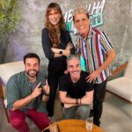 Mel Lisboa Instagram - Tá no ar nosso bate papo com @mellisboa falando bastante sobre sua carreira e sua volta aos palcos 10 anos depois com um novo espetáculo homenageando a eterma @ritalee_oficial O link tá na bio. Perde não porquê tá demais. 🎬🥰🎙 . . #mellisboa #ritalee #teatromusical #podcast #cortespodcast #podcastbrasil #embrulhasemroteiro #embrulhapraviagem