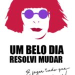 Mel Lisboa Instagram - Há 10 anos, eu fazia um post bem semelhante. Há 10 anos, minha vida virava de ponta-cabeça. Não foi fácil; enfrentei muitas dificuldades e riscos, mas resolvi bancar e hoje sei que foi a escolha mais acertada da minha vida. Há 10 anos, começava a ensaiar #RitaLeeMoraaoLado , ideia do maluco do @marciomacena , que foi o responsável por ver a Rita em mim. Jamais isso passara pela minha cabeça. Hoje, 10 anos depois, começo a ensaiar #RitaLeeumaautobiografiamusical . Diferentes situações, diferentes tempos. Mesmo medo, mesmo risco, outras dificuldades (quem sabe, sabe). Mas a Rita me ensinou: Um belo dia, resolva mudar e faça tudo que sempre quis fazer. Brinque de ser sério, e leve a sério a brincadeira. Ela me deu uma missão. E eu prometo fazer de tudo para não decepcioná-la. Há 10 anos, ela estava aqui e foi nos assistir. Santa Rita de Sampa me abraçou grande e me abençoou. Hoje ela nos vê de outro plano. Rita, um dia pegarei o mesmo disco voador que você pegou, e irei te encontrar. E seguiremos juntas, bailando de mãos e almas dadas no azul da luz.