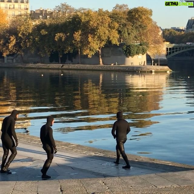 Mélanie Doutey - 1.4K Likes - Fentes matinales #grenouillesnationales #parisjetaime