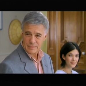 Mélanie Doutey Instagram - Tu m as accueilli dans ce métier avec une telle bienveillance Tu fus mon premier papa de fiction  Une tendre pensée à tes proches @nicolasbedosofficiel @victoriabedos