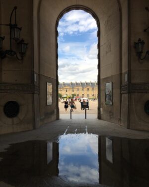 Mélanie Doutey Instagram - Les miroires de la rue #lesmiroirsdanslaboue #williamsheller #parisjetaime