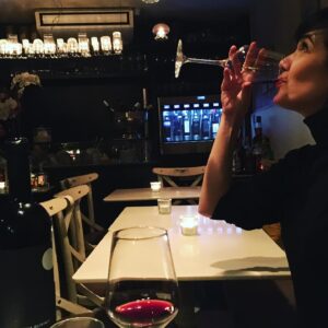 Mélanie Doutey Instagram - Les meilleurs pâtes au citron dil mundo @pastavinoparis #letage le petit resto au dessus de l épicerie #mamamia
