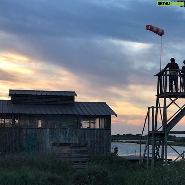 Mélanie Doutey - 1.4K Likes - Sunset on set #donnemoidesailes @jeanpaulrouve @nicolasvanier