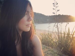 Melanie Vallejo Instagram - Just oh so casually staring out into the middle distance, letting the pretty evening light do it's thing... #noposepose #whatcamera? #whome? #shutupandtakethephoto