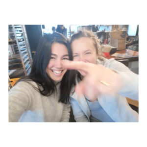 Melanie Vallejo Instagram - An extremely rare sight: 
two actresses struggle to find the camera 📸
.
.
Non stop giggles with my lady love 💕