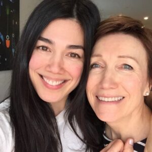 Melanie Vallejo Instagram - My beautiful mum Anna passed away last November. She was 69. 

I am utterly devastated and also… ok. 

Mostly I’m fine because my brain accepts that death is a natural and essential part of life. At some point we all say goodbye to our parents -we just hope it’s not too soon. 

But my heart, oh my poor heart, physically aches when I think about living my life without her in it. 
I miss her. I miss her laugh. I miss her hugs.
She was the strongest, coolest, most brilliant woman I’d ever met. I loved her (obviously) but I also really, really, really liked her. Like, if she wasn’t my mum I’d totally want to hang out with her and be mates. She was the only person in the whole wide world I genuinely enjoyed talking to on the telephone. Which is lucky because living in different countries during the COVID lockdown years, FaceTime was our best friend. We talked every single day. Chatting about everything and nothing. Sharing secrets, laughing til we cried. 

Six months on I thought by now I’d have the words to express my grief.. but… it’s still too soon and the hole she has left in my heart is too big. And that’s okay. 

Grief is a strange beast but I’m learning to make friends with it. 

So for today I’ll remember her and thank her for making me the woman I am.

Thank you Mama, I love you.

And I’m sending love to all of you out there who find today tricky. 
Find someone to give you a good cuddle. If you see me, I’ll happily give you one xx