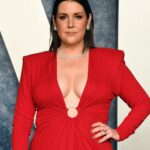 Melanie Lynskey Instagram - An absolute honour to get to attend the most surreal/epic/fun party of the year, #vanityfairoscarparty. My eternal thanks to @stephensollitto and @tedgibson for being so kind, fun, talented and willing to do something different. Thank you @nailsbyshige for the beautiful manicure! THANK YOU @periellenb for your amazing taste and to the amazing @martinkatzjewels for this insane necklace, ring, earrings and bracelet. Beautiful @tylerellisofficial bag, thanks as always @aimeecarpenter17 !! @alexandrevauthier dress @jimmychoo shoes which were so comfy especially after Steve walked around in them. Thanks to my poppet @magslawslawson for being such a fun date. Thanks to @sophie.a.miller for an incredibly long day babysitting. And finally thanks to my stylist and friend @misha_rudolph_stylist for being bold and beautiful and for running all over town with a sniffly seven year old ❤️❤️❤️ Loved seeing @janicza and Greta and @mattdrav my friend of 30 years !! Loved getting to hug my Quackleens and seeing the glowy sweet faces of @katebosworth and @justinlong. Thank you to my new friend @renatereinsve for being the best ever person to wait in a long line with 💕💕💕