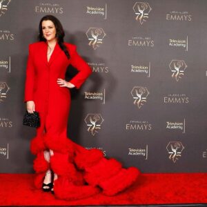 Melanie Lynskey Instagram - What an honour to attend the Creative Arts Emmys yesterday as a nominee ❤️ and a presenter, with my cute date. And my goodness- the hugest honour was wearing this perfectly fitted custom @csiriano gown- I cannot believe the beautiful design that Christian created for me, and it was crafted so perfectly. Thank you to everyone at @csiriano and especially thanks to Christian, I know how busy you are and this means the world to me. Thank you. 
Thank you to my amazing friends @stephensollitto @marcusrfrancis @nailsbyshige and @misha_rudolph_stylist for being so cool when I forgot my keys and making a very stressful hour locked outside my house actually really fun. They put this look together in record time once we finally got inside and I am just so lucky to know you all and get to work with the most talented and kindest people in the business. I felt so beautiful. Thank you. 
As always Misha chose the most gorgeous @martinkatzjewels with help from our angel @periellenb. So elegant!! 
I love this @tylerellisofficial bag (thank you @aimeecarpenter17) and as always @jimmychoo shoes because life is too short to be uncomfortable all night long and no shoes are comfier than Jimmy Choo. 
Seeing my @thelastofus friends from so many departments, many of them holding Emmy statues (!!!), was so fun. I got to see and hug the world’s most wonderful actor and human, @murray.bartlett. And seeing @pascalispunk and @lamarjohnson and @keivonnwoodard all sitting together, I was kind of taken aback at how much amazing talent is on the show. How lucky was I to be part of it. And the brilliant @stormreid and @nickofferman won for their heartbreaking, groundbreaking, deeply truthful work and gave the best speeches. Plus a @thesamrichardson win!!! What a night. If you’ve gotten to the end of this caption give yourself a nice reward. That’s a lot of reading!! Thank you!!