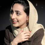 Melika Shaban Instagram - . فرا رسیدن نوروز باستانی را به مردم ایران شادباش می گویم و مثل همیشه برای همه ی شما در سالی که اکنون به فرخواندگی آغاز می شود شادکامی و سلامتی را آرزو میکنم. «آمده ام به این دنیا تا نور چشم مادرم باشم» ۲۲ مبارك🎂