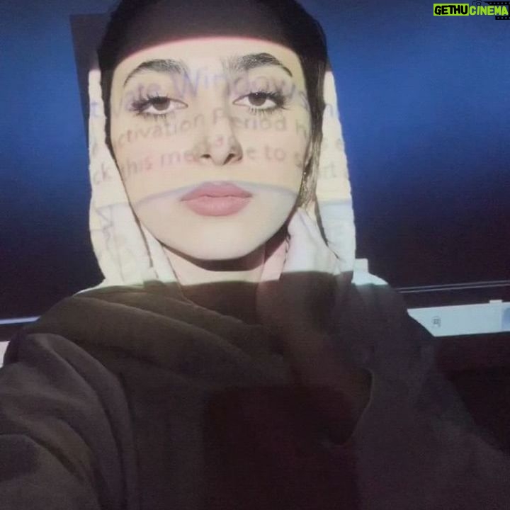 Melika Shaban - 8.7K Likes - .
فرا رسیدن نوروز باستانی را به مردم ایران شادباش می گویم و مثل همیشه برای همه ی شما در سالی که اکنون به فرخواندگی آغاز می شود شادکامی و سلامتی را آرزو میکنم.
«آمده ام به این دنیا تا نور چشم مادرم باشم»
۲۲ مبارك🎂
