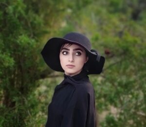 Melika Shaban Instagram - در زمان حال زندگی کن نه گذشته