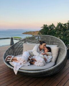 Melike Güner Most Liked Photos and Posts