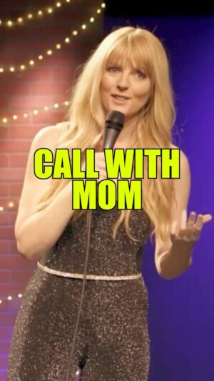 Melinda Hill Instagram - Does your mom do this? 😳🩵
#SoundsLikeYourBusy 

#momlife #woman #standup #comedy #comedian