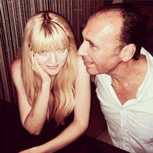 Melinda Hill Instagram - I miss doing shows with Taylor 🩵 #taylornegron