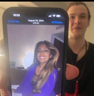 Melinda Shankar Instagram - Through all of our shape shifting and soul evolution, I am grateful for a connection as special as ours. Cheers to another rotation around the sun, dear Venus. 
First pic will always be my fav! ❤️🌹💋 @sekretmoon