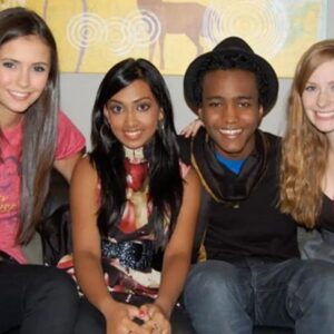 Melinda Shankar Instagram - 15 years ago my life changed forever when my first ever appearance on TV happened to be as a series lead for my absolute favourite show I used to watch. I had just turned 16, moved out of my home in Ottawa and began my #herosjourney without the consciousness to realize what was happening. The photos from @muchofficial were to promote the new season and I had grown up watching everything this channel had to offer. Was wild meeting fans the “old fashioned” way aka pre social media and pre cell phones! (hence the og point and shoot😂📷) For many reasons my life has never been the same but one thing is certain, I’ve learnt that an artist’s path is never fulfilled if they continue nurturing their love for creativity. I used to fall asleep imagining my role on this show even before I had an agent and I do believe in having a strong vision for what you want in life. Law and order.. I’m coming for you next! 😂 (my third fav show growing up- to present day) Second fav was #thatssoraven and I got my version via #howtobeindie 🙏🏽🥹 #THANKYOUUNIVERSE for a life of adventure and rites of passage into the version of self I am today. There is surely nothing conventional about my existence and I wouldn’t have it any other way. Today I’m being interviewed by one of my dearest friends and mentors.. the one and only #LewisBaumander of @lbactingstudio , the man that guided my craft and mindset from youth into adult roles (and esp how to lower my once high voice pitch lol) Can’t wait to share it! Xoxox - Melinda ! #8seasons & #221 episodes of #degrassithenextgeneration later😱 
Shoutout to Stephanie Gorin, Linda Schuyler & my pal @stephenstohn for seeing the alien in me 🥶🌹