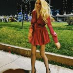 Melis İşiten Instagram - e ben hep gülerim çocuklar? 🩷